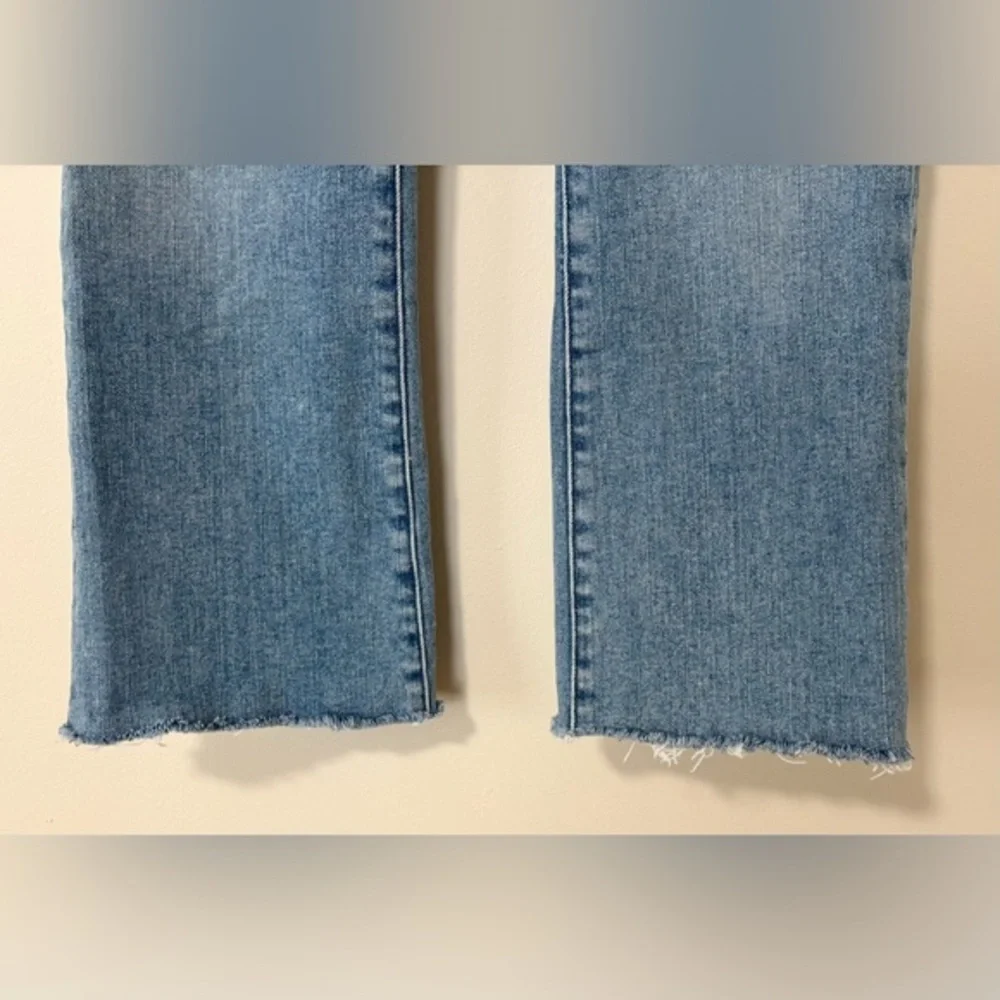 Madewell The Mid-Rise Kick out Jeans‎
